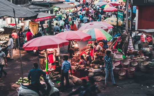 Street vendors in India